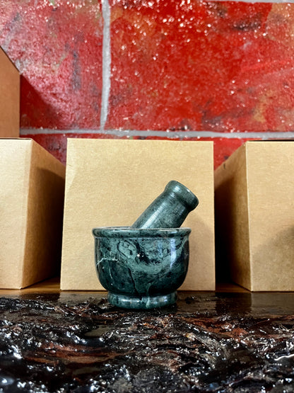 Mortar & Pestle